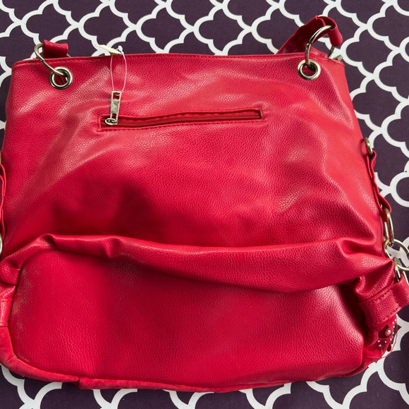 Women’s red handbag with silver grommets new - Picture 4 of 4